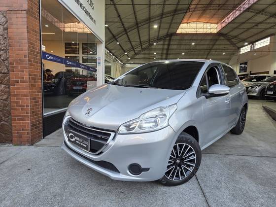 PEUGEOT 208 1.5 ACTIVE 8V FLEX 4P MANUAL PEUGEOT 208 1.5 ACTIVE 8V FLEX 4P MANUAL